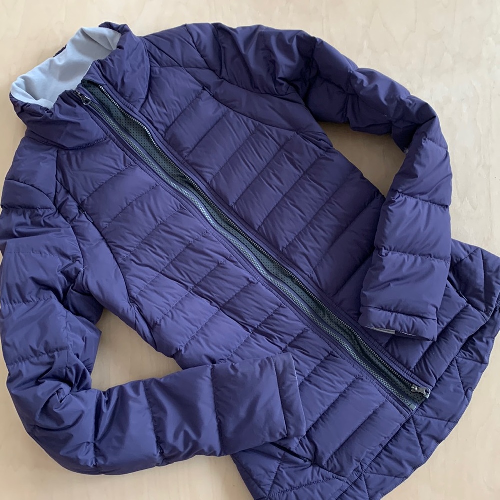 Lululemon puffer running jacket